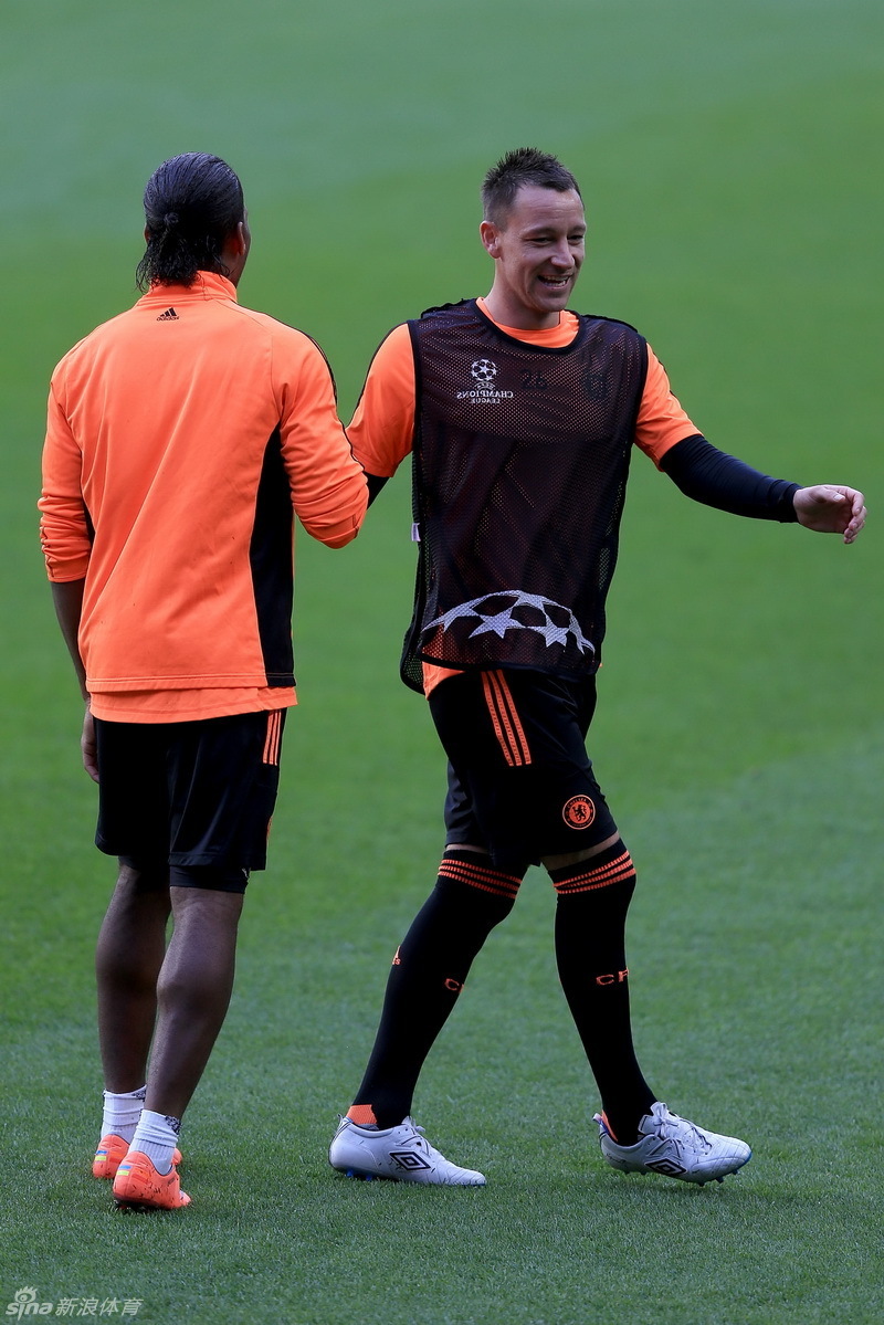 欧宝体育下载-包含今夜切尔西绝杀压哨关键时刻波士顿凯尔特人备战欧冠，风云突变AC米兰赛前主帅复盘瞬间刷屏的词条