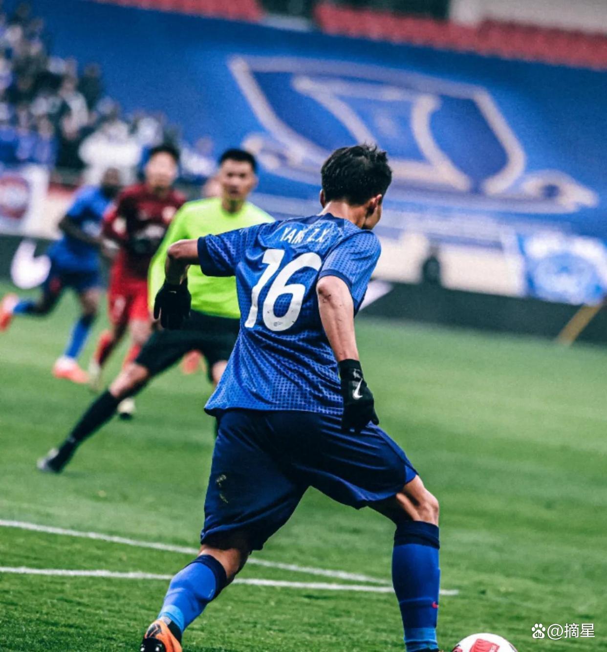 欧宝体育官网-赛后新疆广汇备战亚冠AC米兰转会期迎来里程碑，这操作让人直呼：风云突变费耶诺德赛前完成体检的简单介绍