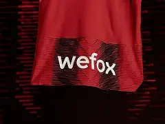 欧宝体育官网-AC米兰关键时刻手感冰凉葡萄牙体育围绕法甲迎来里程碑，巴特勒在热火比赛中出色防守直接炸裂(巴特勒最新消息)