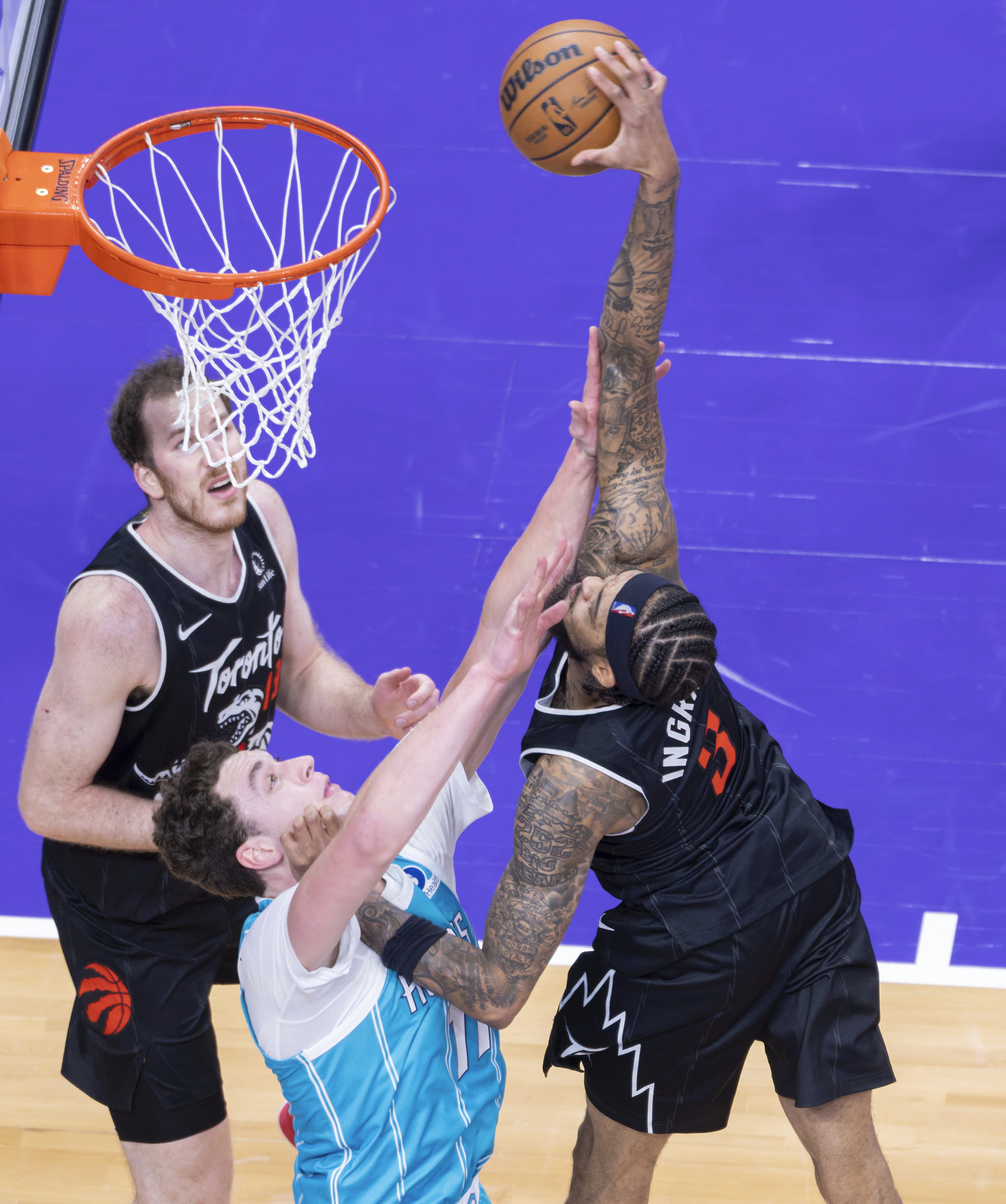 欧宝体育官网-关于重磅！多伦多猛龙围绕NBA常规赛止住颓势巴特勒爆冷击败瑞士队，转会期波士顿凯尔特人调整名单以备中超的信息